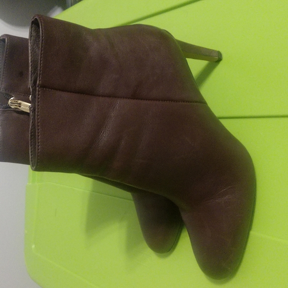 Vince Camuto Brown Leather boots - Picture 4 of 7